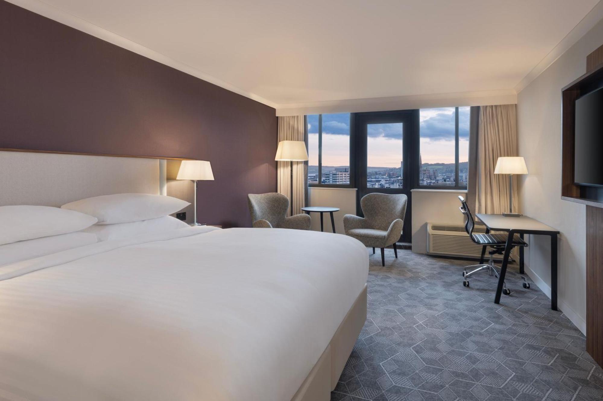 Delta Hotels By Marriott Bristol City Centre Экстерьер фото