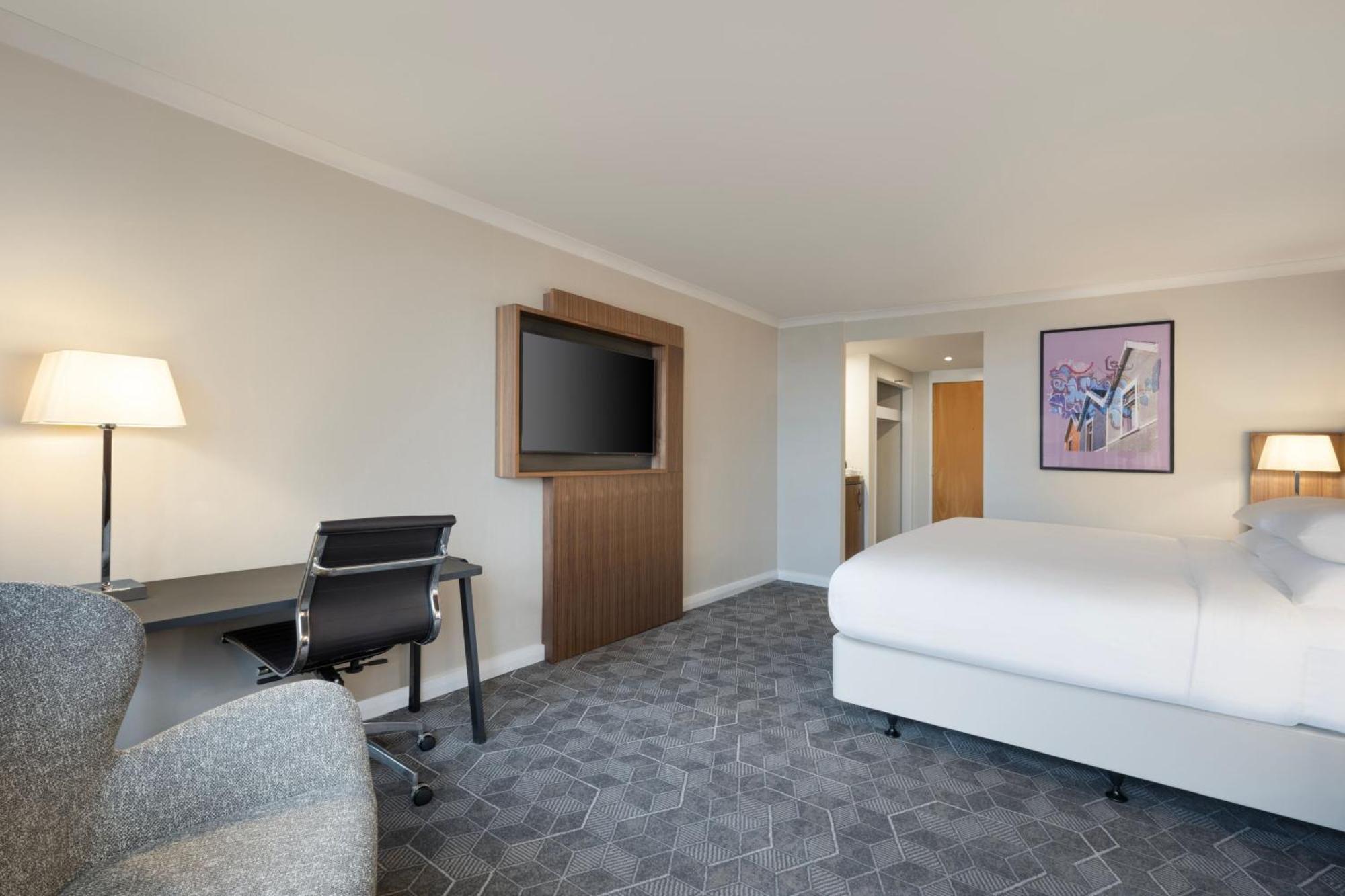 Delta Hotels By Marriott Bristol City Centre Экстерьер фото