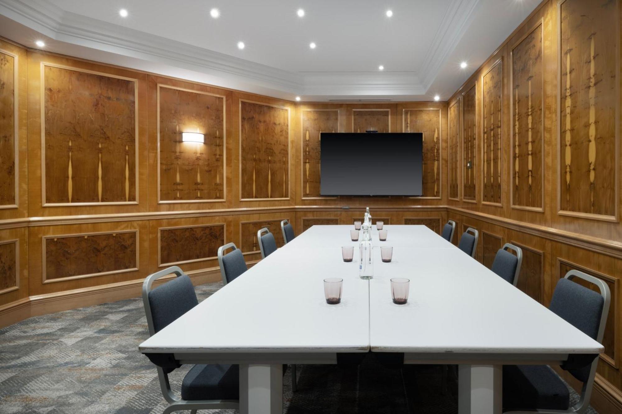 Delta Hotels By Marriott Bristol City Centre Экстерьер фото