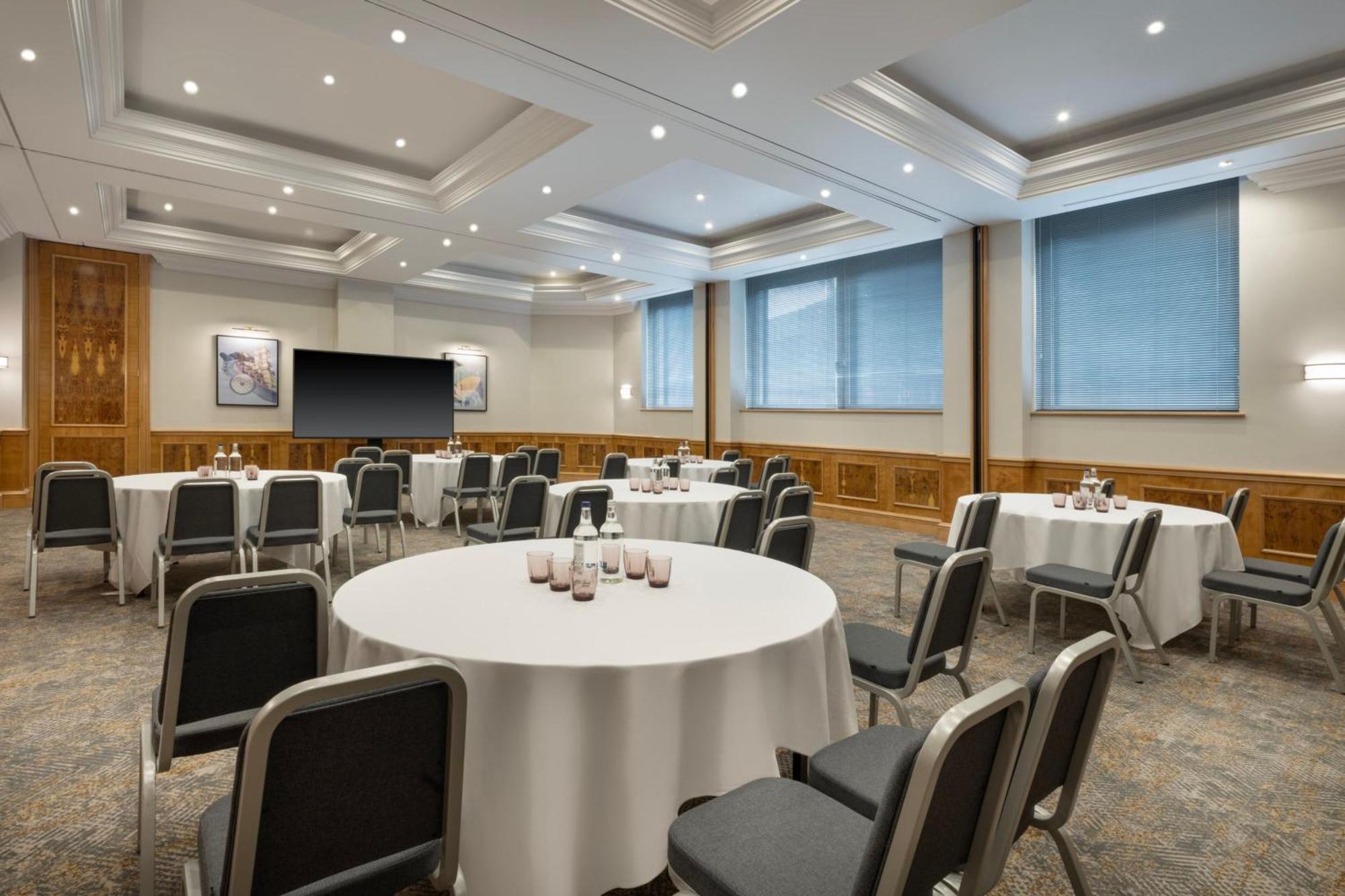 Delta Hotels By Marriott Bristol City Centre Экстерьер фото