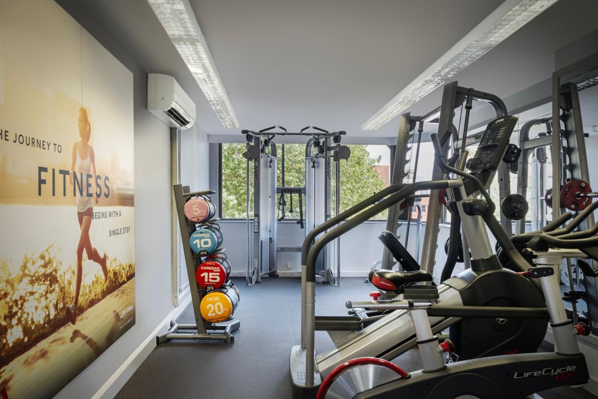 Delta Hotels By Marriott Bristol City Centre Экстерьер фото