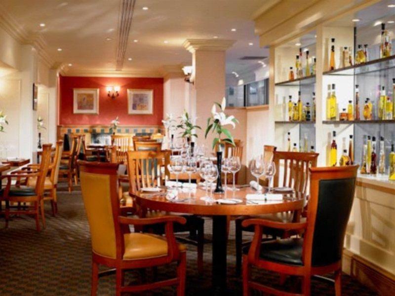 Delta Hotels By Marriott Bristol City Centre Экстерьер фото