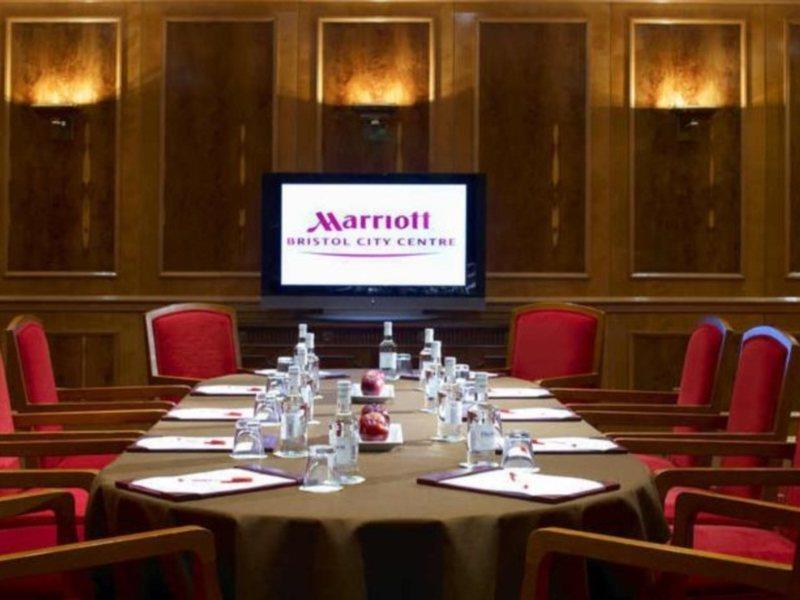 Delta Hotels By Marriott Bristol City Centre Экстерьер фото